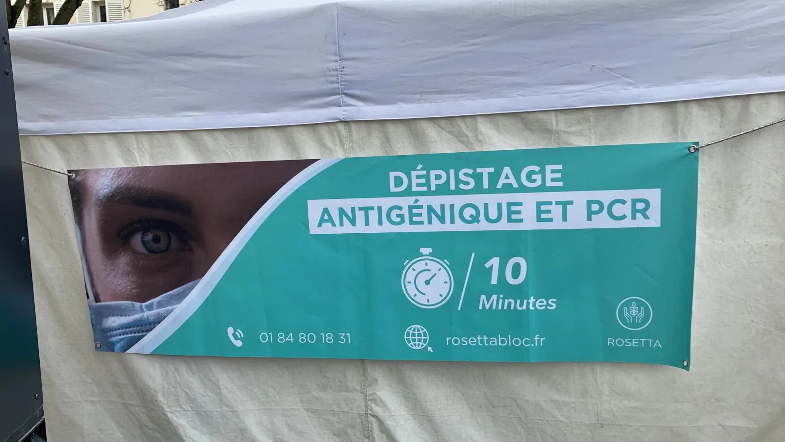 Bannière d'un centre de dépistage Rosetta Bloc